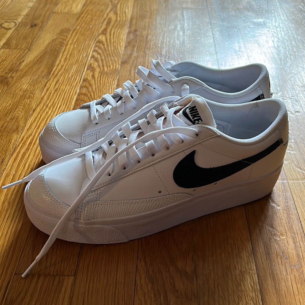 Nike Blazer Low Platform Sneaker
